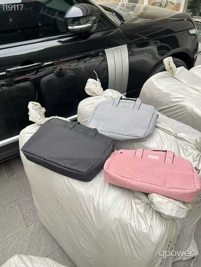 包包 电脑包4000多个，低价处理