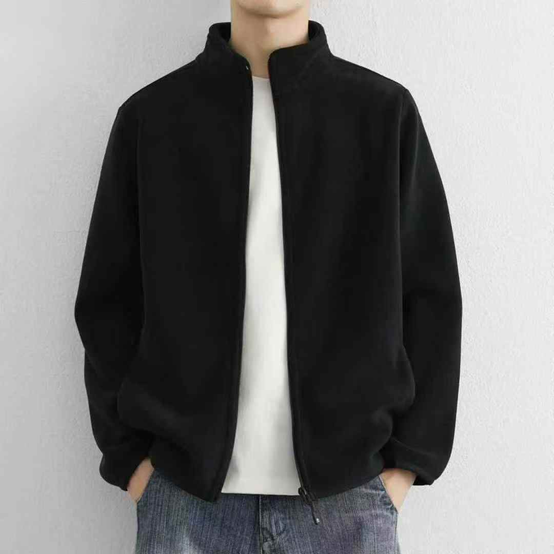 清11.8💰
2025秋冬季新款时尚男士立领双面摇粒绒百搭帅气休闲宽松开衫外套，数量60件，码数M-2XL，独立包装带吊牌，2XL为主，货品干净厚实。
