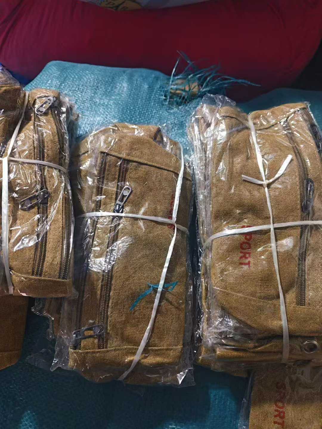 2000个帆布透气腰包工地耐磨手机包，全清每个1.3元秒！