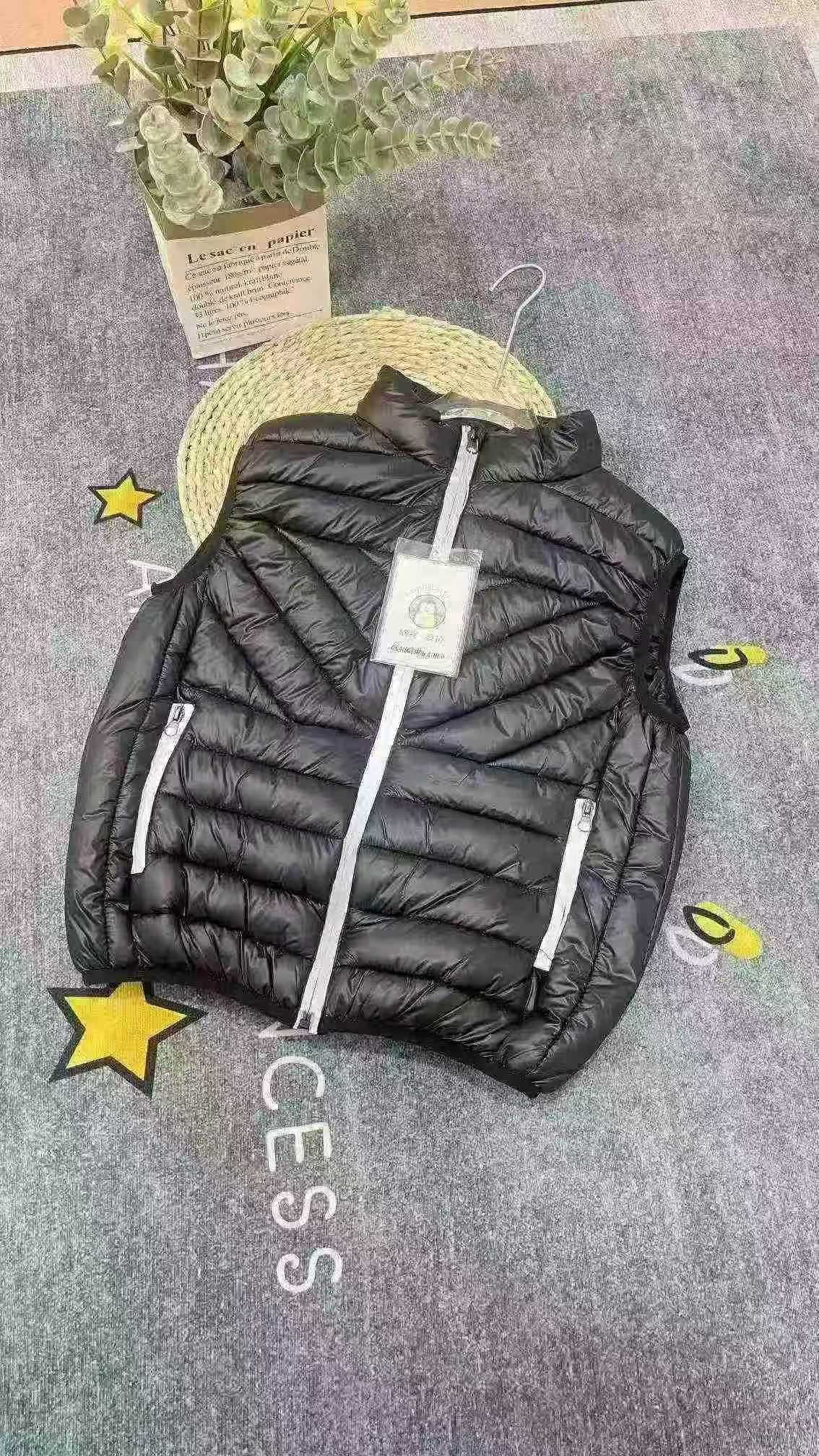 全清16.8元，男童秋冬季羽绒棉马甲外穿新款冬装中大童背心加厚坎肩韩版潮🌽，数量18件，码数140-160，独立包装吊牌